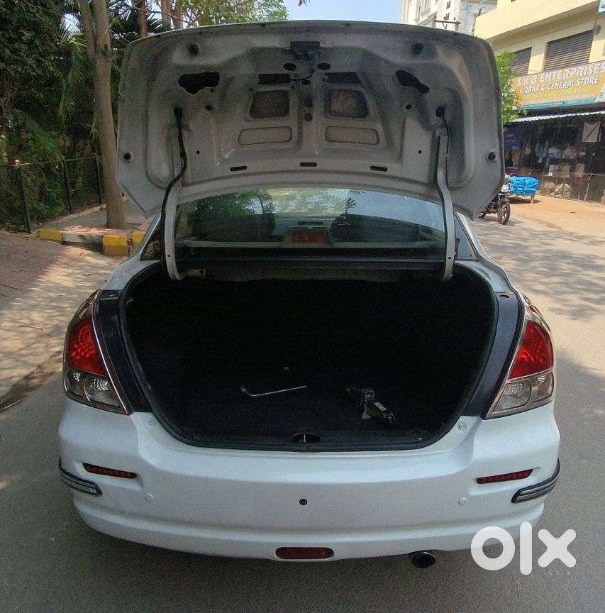 Maruti Suzuki Swift Dzire Zdi, 2008, Diesel