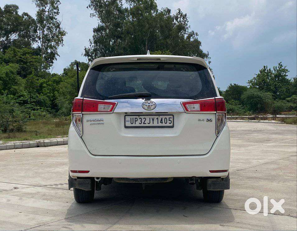 Toyota Innova Crysta 2.4 Vx Mt, 2018, Diesel
