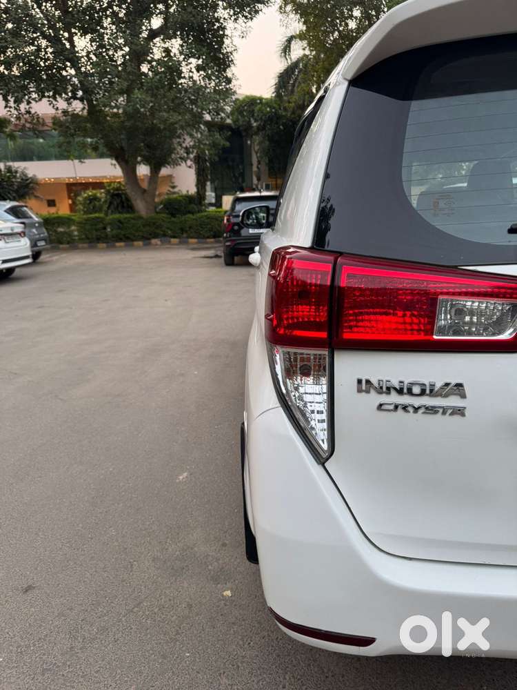 Toyota Innova Crysta 2.4 G Mt, 2018, Diesel