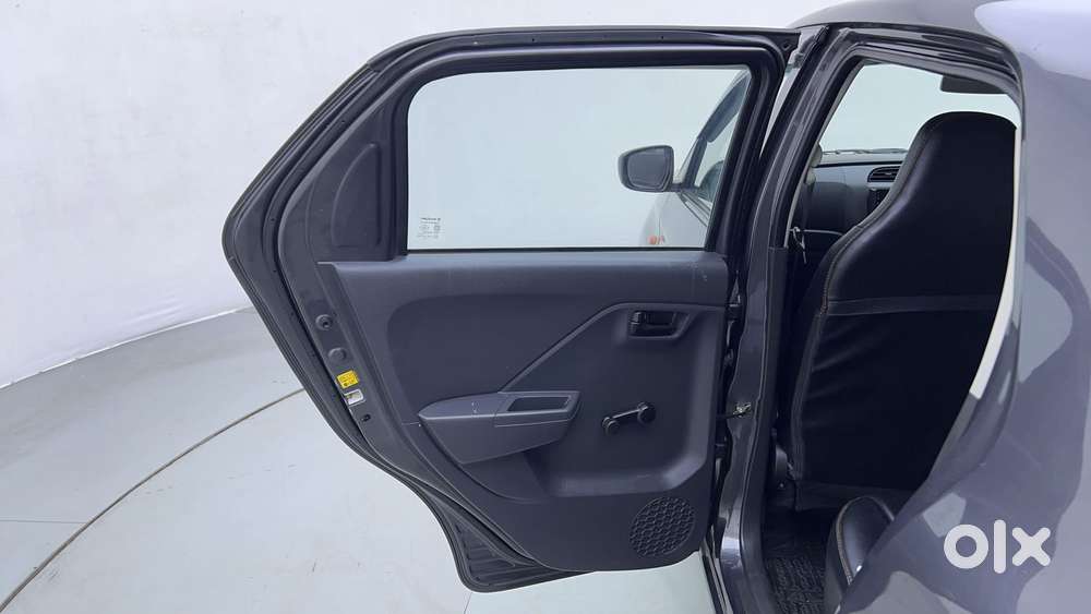 Maruti Suzuki Alto K10 2010-2014 Vxi, 2023, Petrol