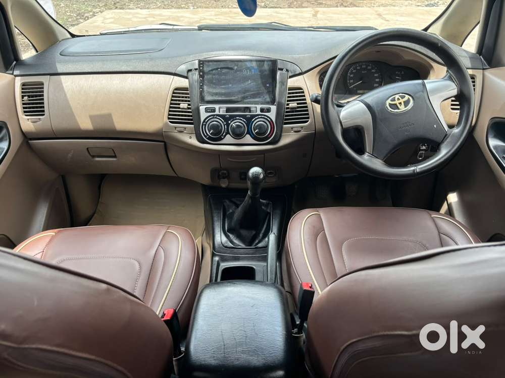 Toyota Innova 2.5 Gx 7 Seater Bs Iv, 2015, Diesel