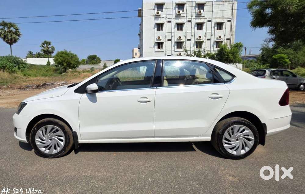 Skoda Rapid 1.0 Tsi Active, 2020, Petrol