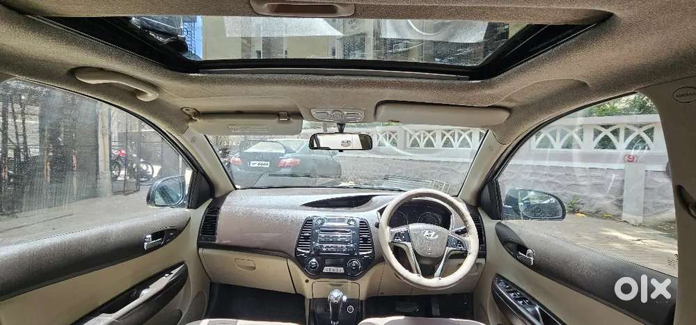 Hyundai I20 2010. Sunroof Auto