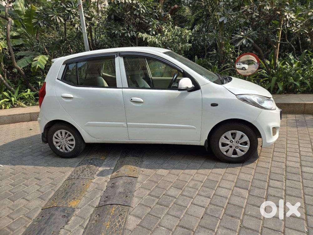 Hyundai I10 Sportz At, 2012, Petrol