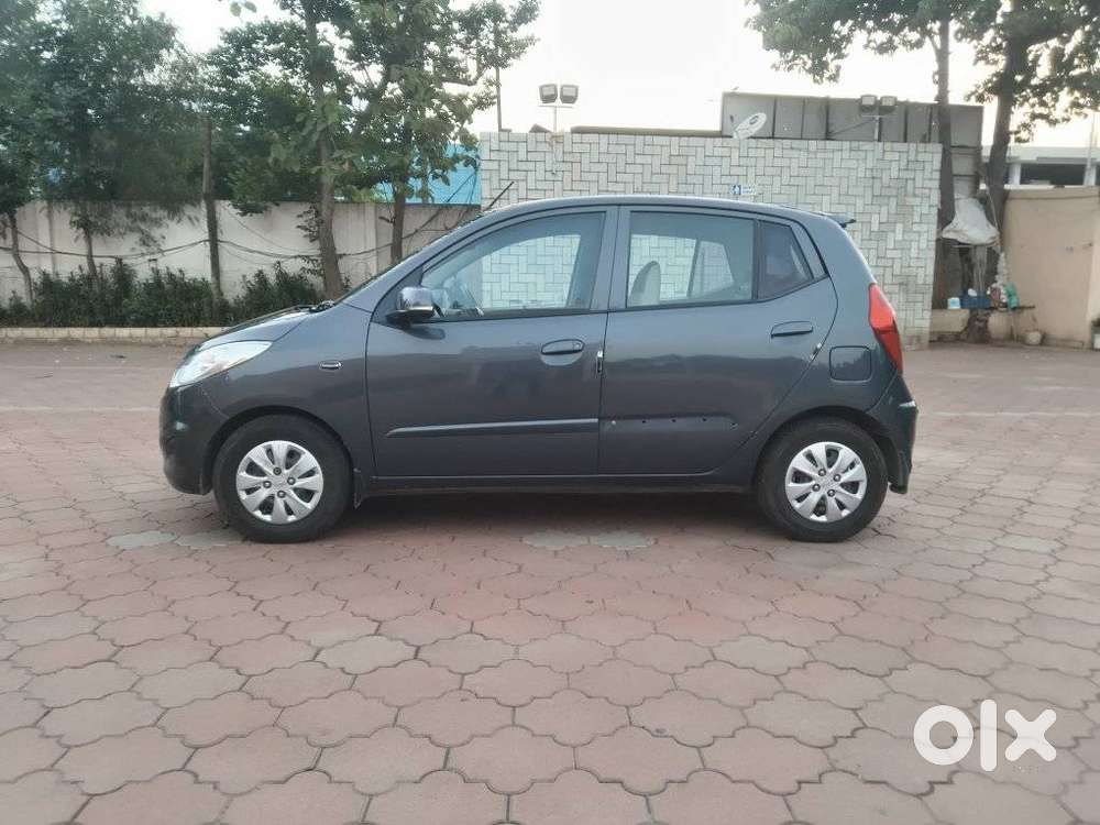 Hyundai I10 Sportz, 2011, Petrol