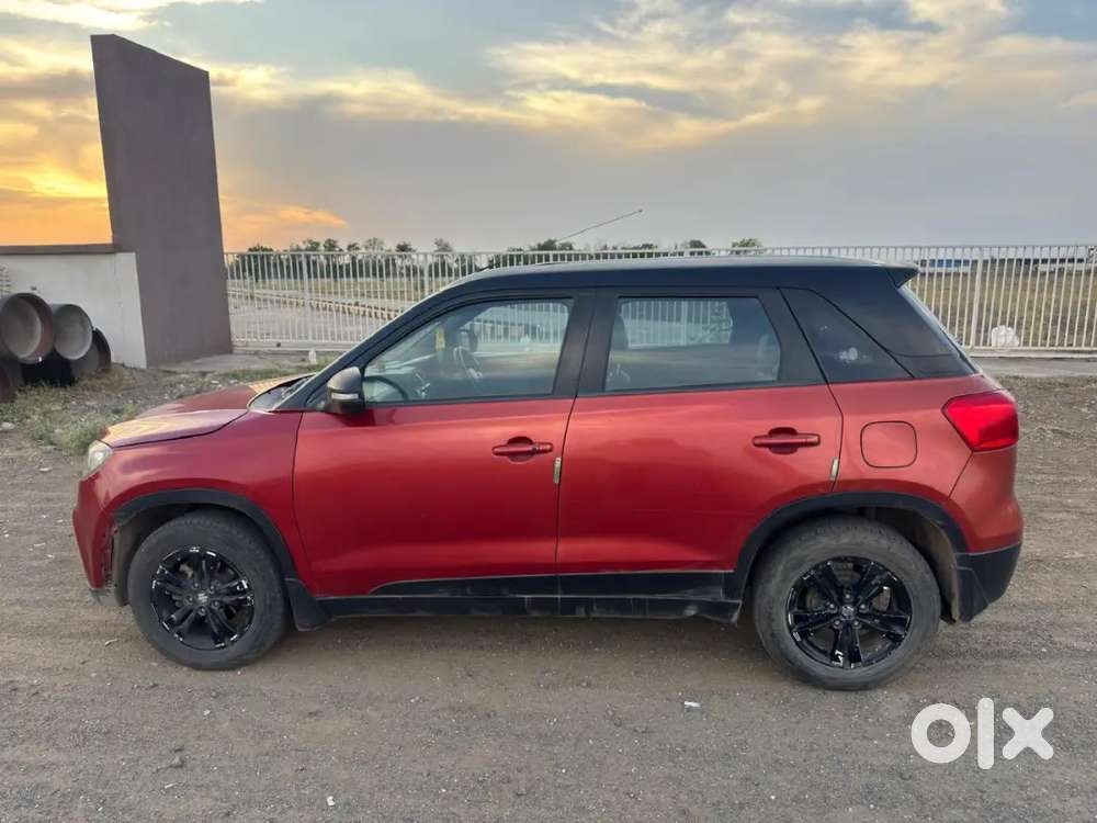 Maruti Suzuki Brezza 2019 Diesel 128000 Km Driven Tiptop Condition