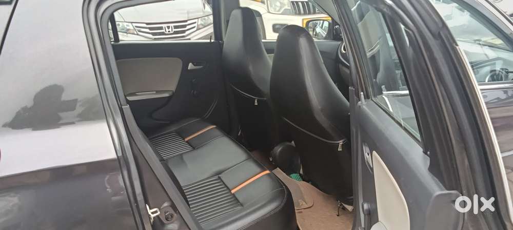 Maruti Suzuki Alto K10 1.0 Vxi, 2015, Petrol