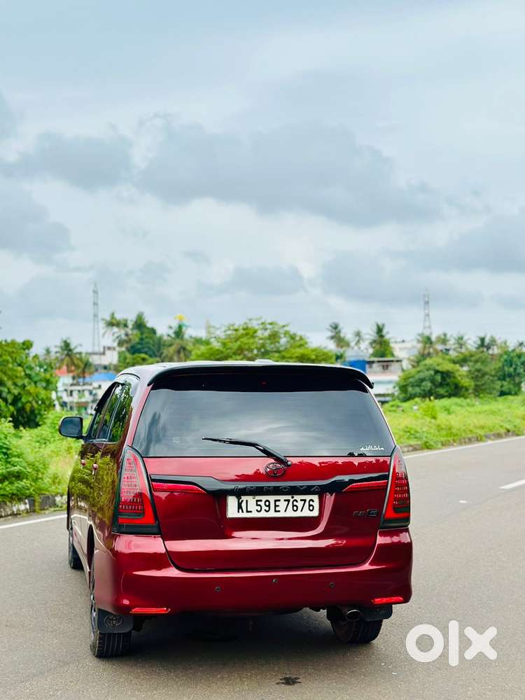 Toyota Innova 2012 Diesel 2.5 G