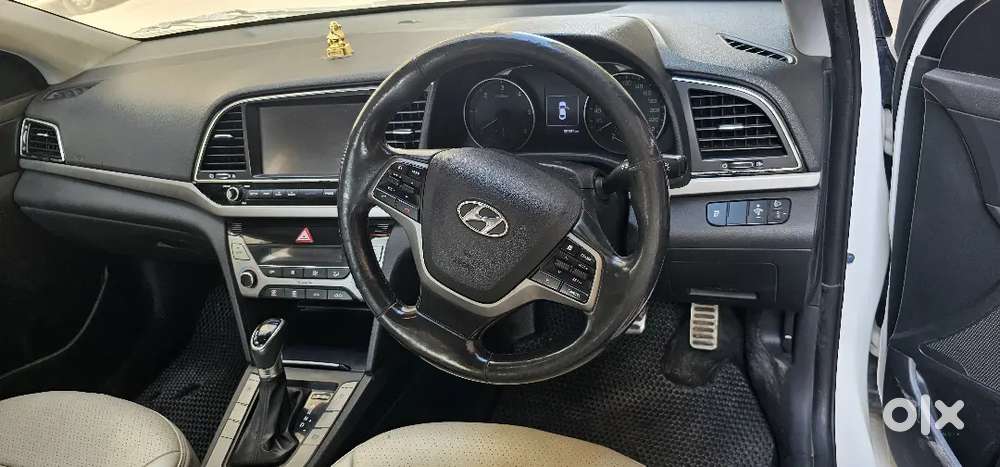 Hyundai Elantra Diesel Sx 2018