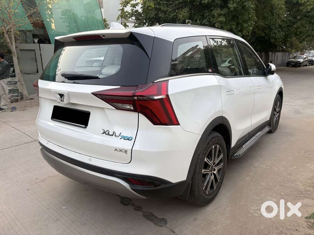 Mahindra Xuv700 2.2 Ax 7 Diesel At Luxury Pack Str Awd, 2022, Diesel
