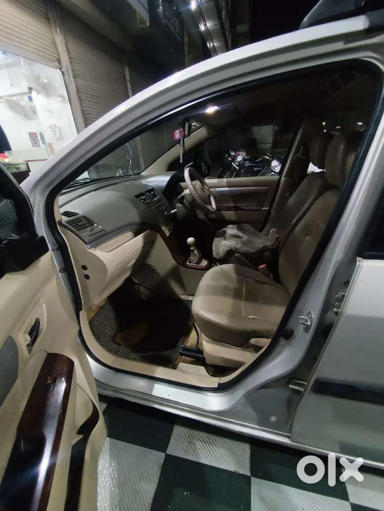 Maruti Suzuki Ertiga 2014 December Diesel Well Maintained