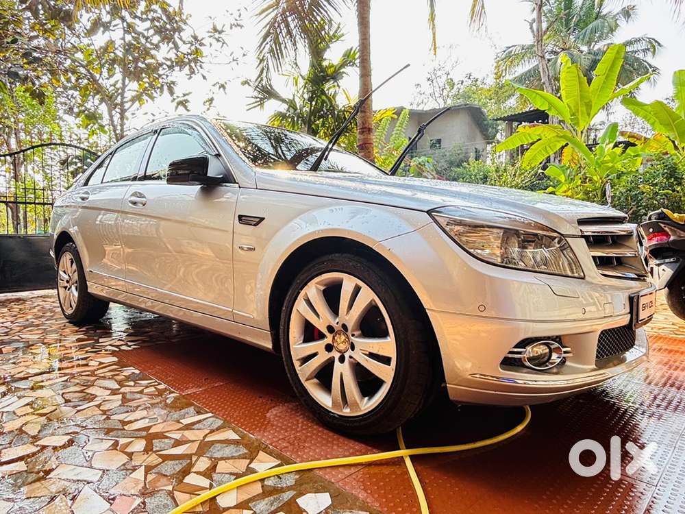 Mercedes-benz C-class 2011
