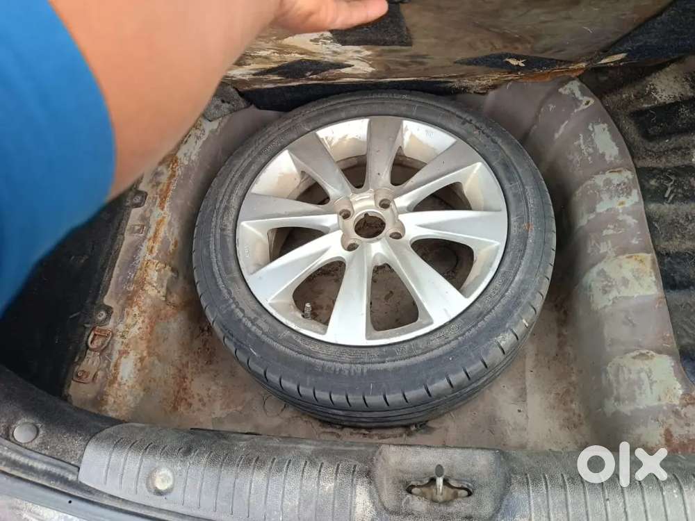 Hyundai Verna 2011 Very Good Condition Ac And Music Not Working