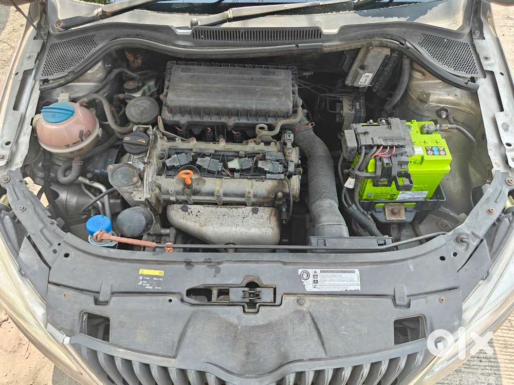 Skoda Rapid 1.6 Mpi Ambition, 2012, Petrol