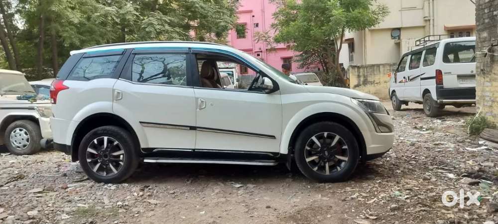 Mahindra Xuv500 W11 Option, 2019, Diesel