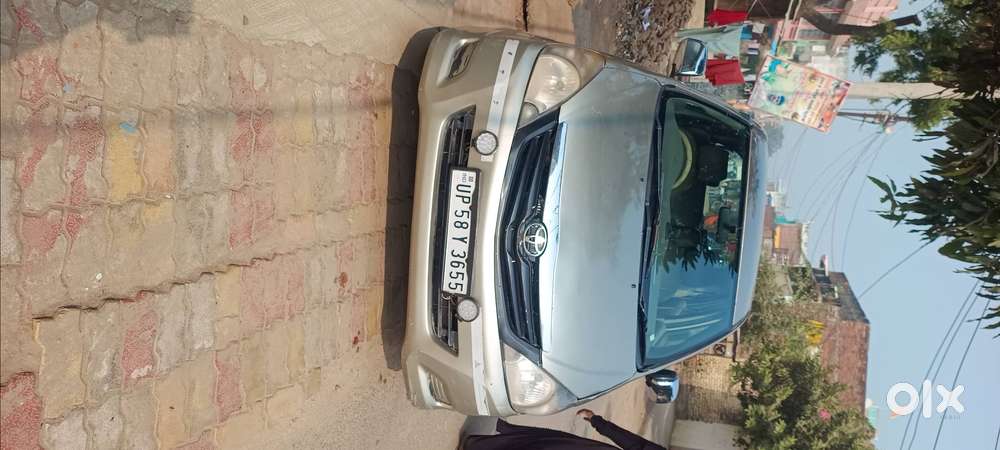 Toyota Innova 2011 Diesel Well Maintained