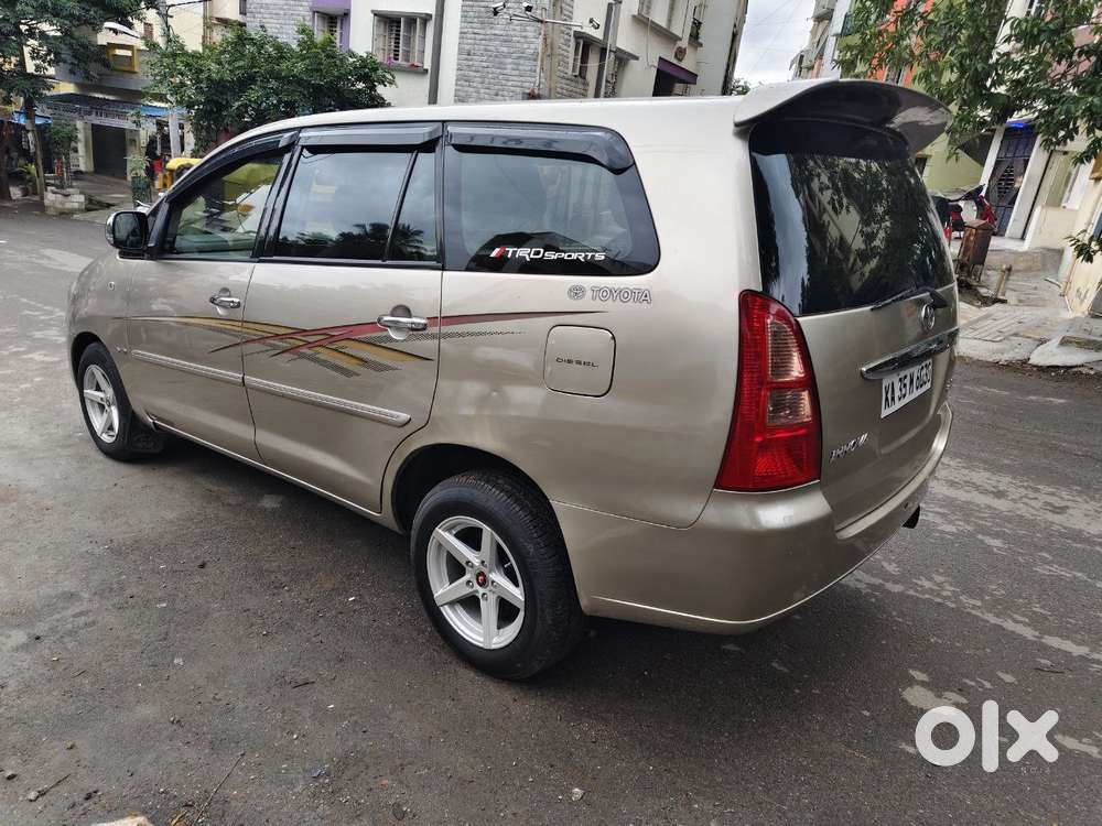 Toyota Innova 2.5 Ev Ps 8 Str Bs-iii, 2008, Diesel