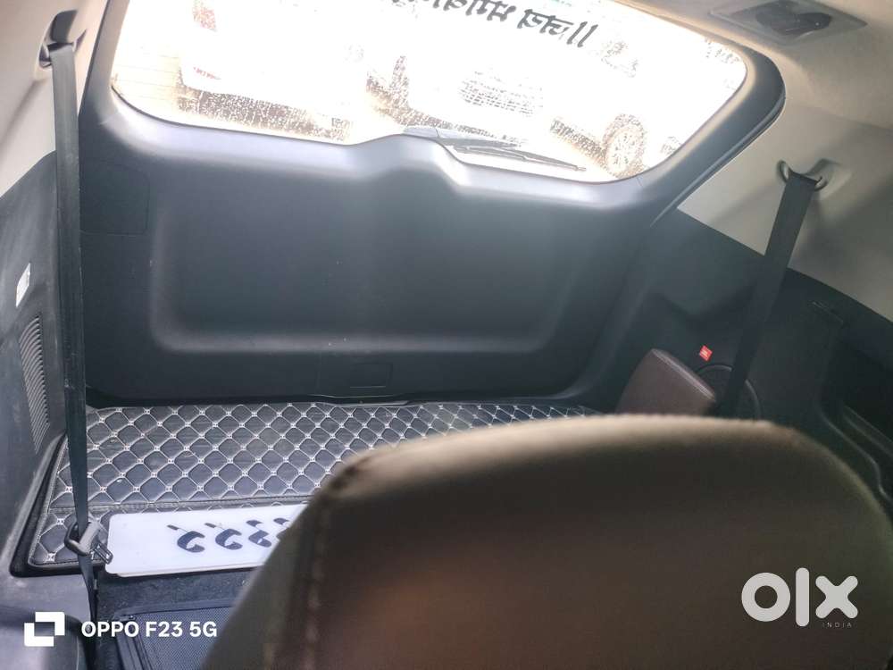 Toyota Innova Hycross 2.0 Zx Hybrid 7 Str, 2023, Petrol