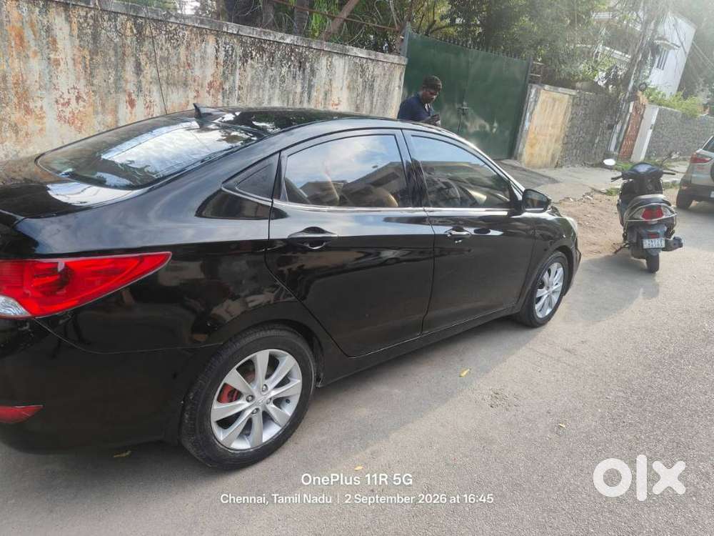 Hyundai Verna Fluidic 1.6 Vtvt Sx Opt, 2011, Petrol