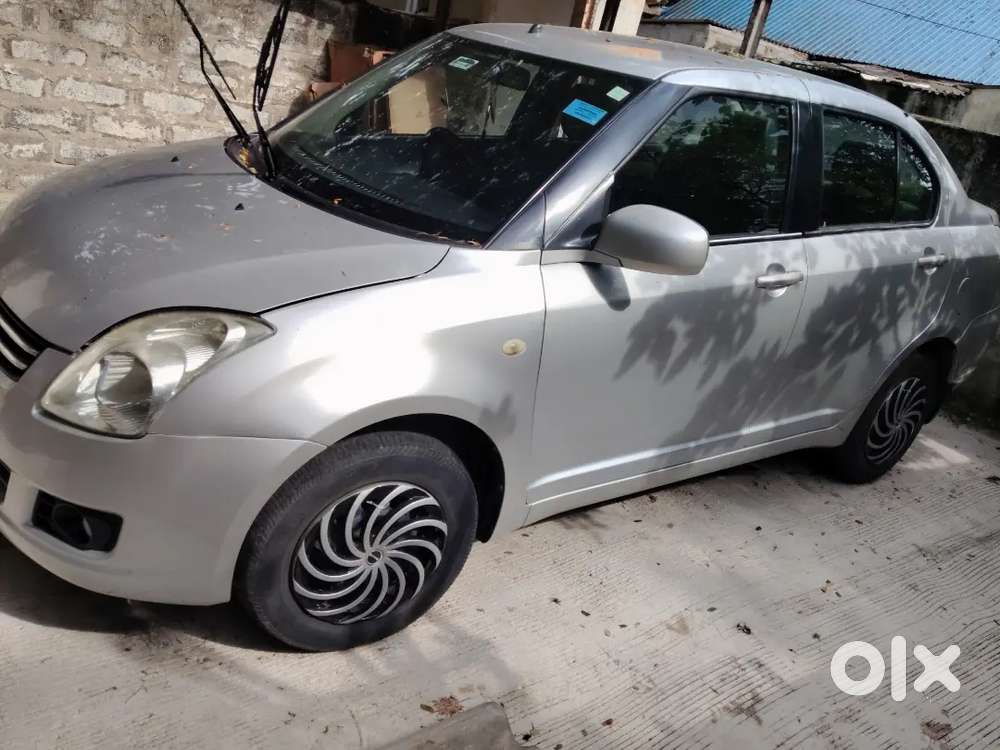 Maruti Suzuki Dzire 2011 Petrol 40000 Km Driven