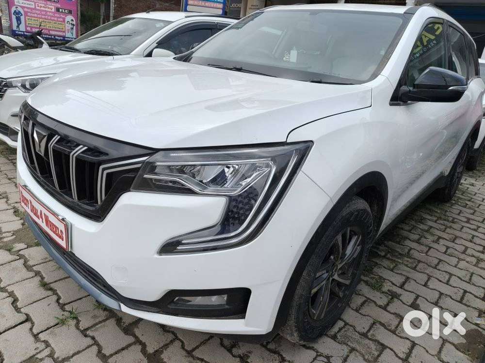 Mahindra Xuv700 2.2 Ax 5 Diesel Mt 7 Str, 2023, Diesel