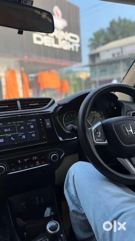 Honda Amaze 2022 Petrol 108000 Km Driven