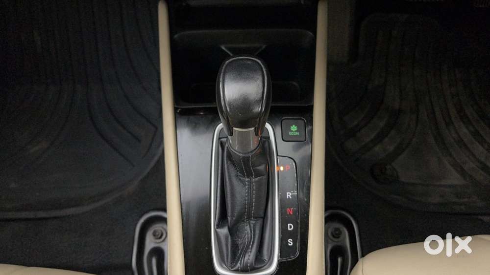 Honda City I-vtec Cvt Zx, 2022, Petrol