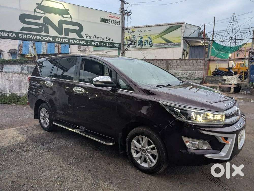 Toyota Innova Crysta 2.4 V, 2016, Diesel