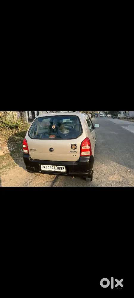 Maruti Suzuki Alto 2011 Petrol +lpg