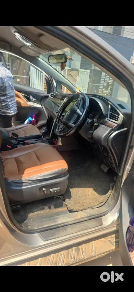 Toyota Innova Crysta 2016