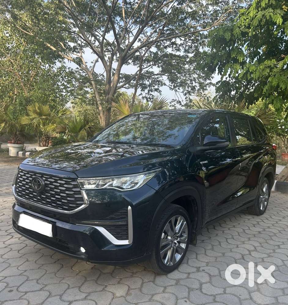 Toyota Innova Hycross 2.0 Zx (o) Hybrid 7 Str, 2024, Cng & Hybrids