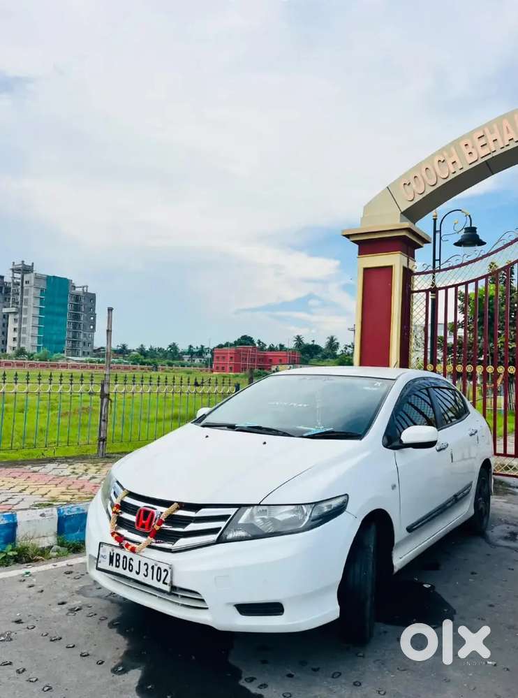 Honda City Petrol Manual 2012 Variant