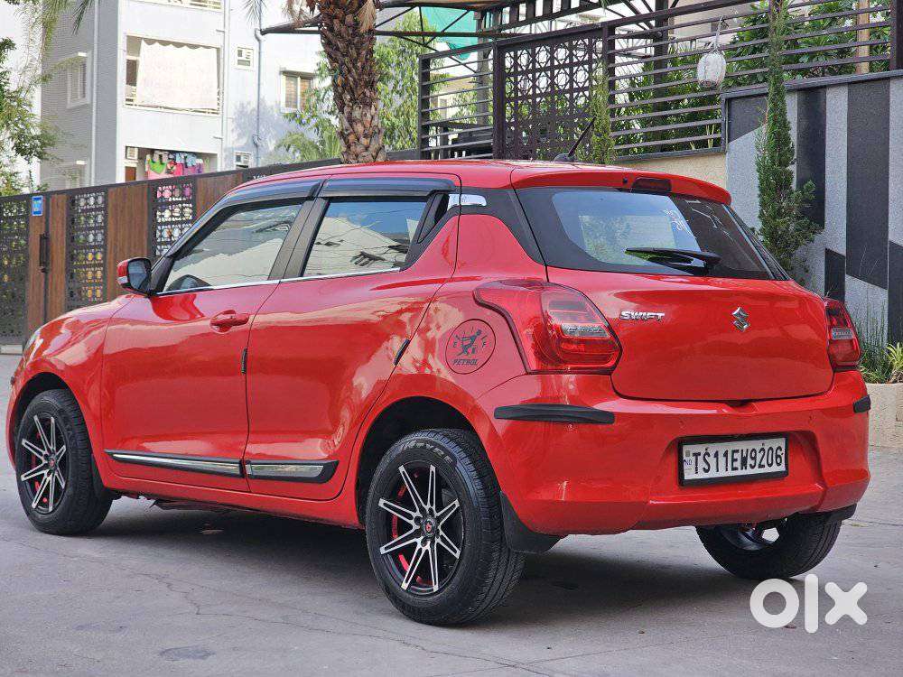 Maruti Suzuki Swift 1.3 Zxi, 2022, Petrol