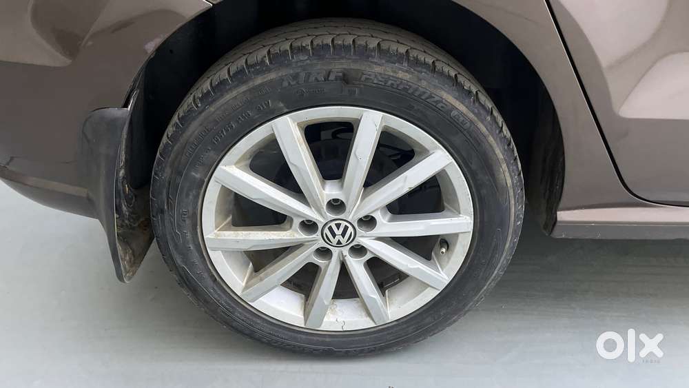 Volkswagen Ameo 1.2 Mpi Highline 16 Alloy, 2018, Petrol