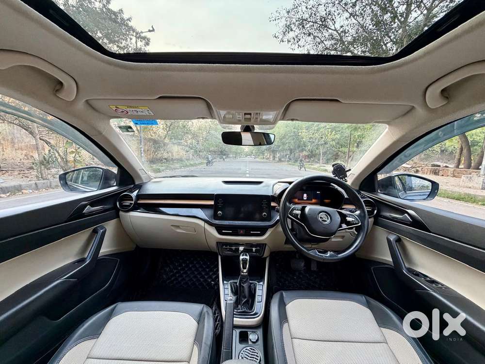 Skoda Slavia 1.0 Tsi Style At, 2022, Petrol