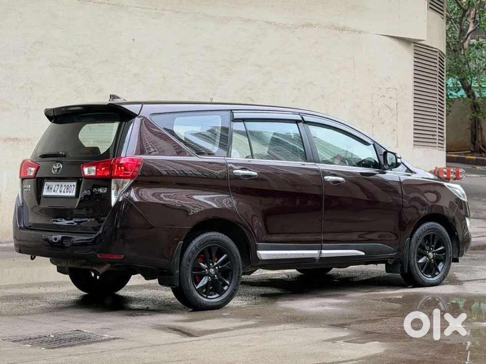 Toyota Innova Crysta G 8 Str, 2016, Diesel