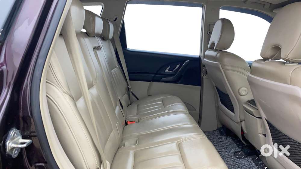 Mahindra Xuv500 2.2 W10, 2017, Diesel
