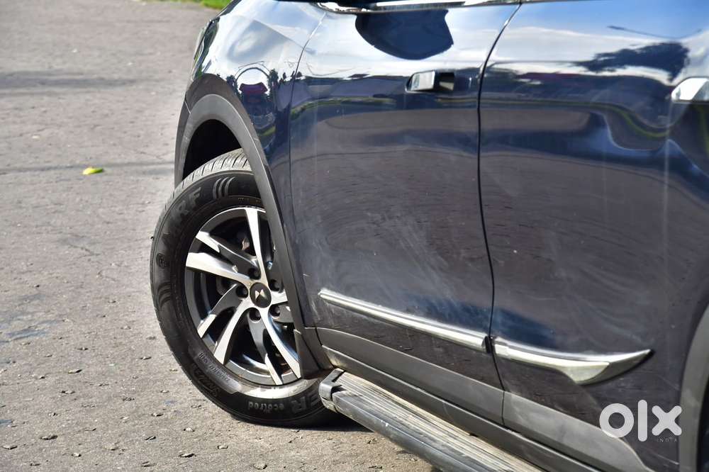 Mahindra Xuv700 2.2 Ax 5 Diesel Mt 7 Str, 2023, Diesel