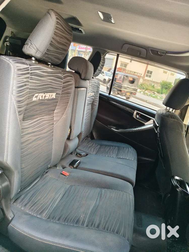 Toyota Innova Crysta 2021 Diesel 65000 Km Driven