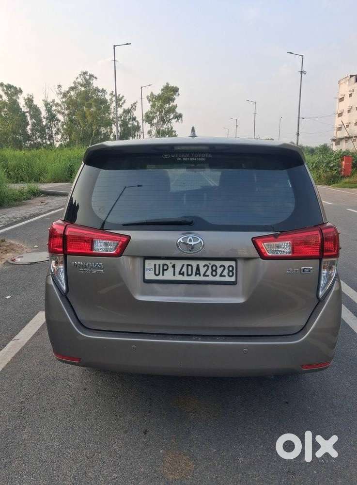 Toyota Innova Crysta 2.8 Gx At, 2016, Diesel