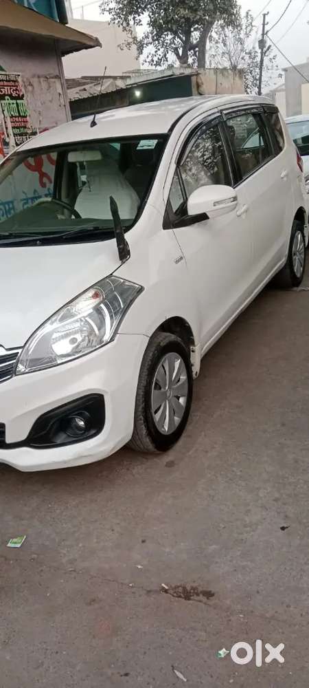 Maruti Suzuki Ertiga 2016 Diesel Well Maintained