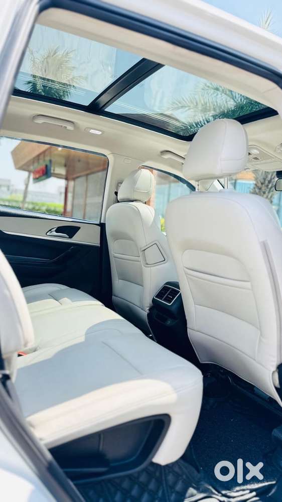 Mahindra Xuv700, 2023, Diesel