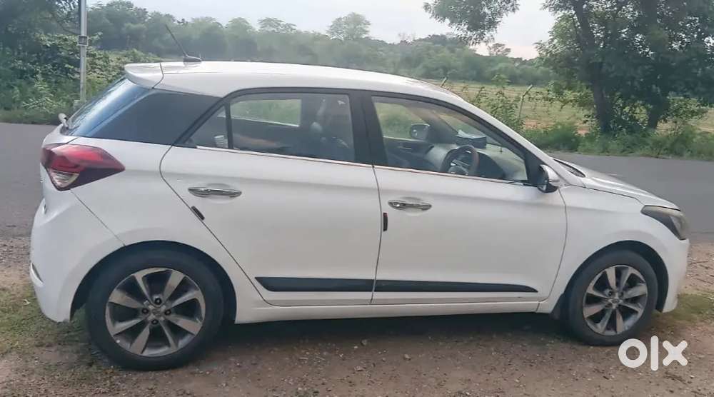 Hyundai i20 Asta 2015 Diesel Single Owner