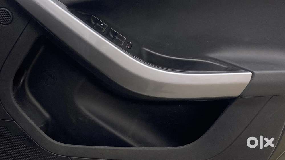 Tata Nexon 1.2 Revotron Xm, 2020, Petrol