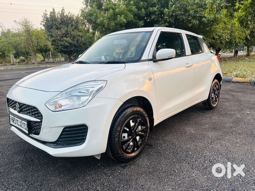 Maruti Suzuki Swift 1.2 Vxi (o), 2022, Petrol