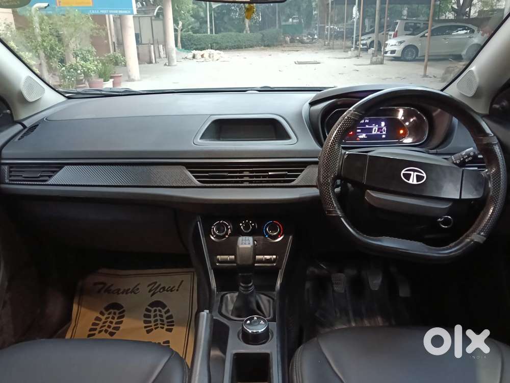 Tata Nexon Smart Plus S 1.2 Revotron Petrol 5 Mt, 2024, Cng & Hybrid..