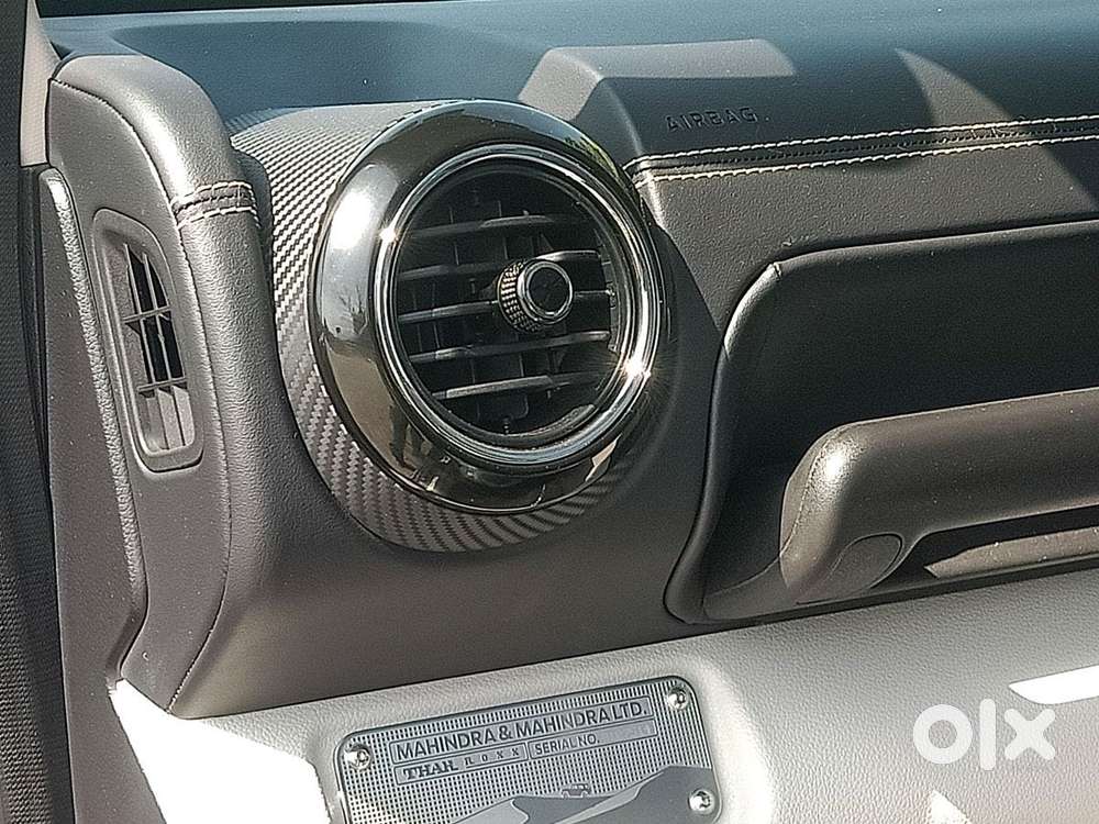 Mahindra Thar Roxx Ax7 L Petrol At 2wd, 2026, Petrol