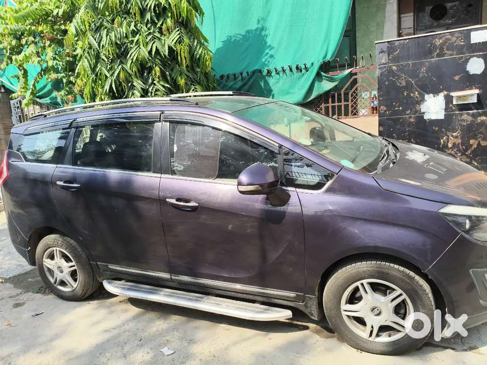 Mahindra Marazzo M6 8 2018