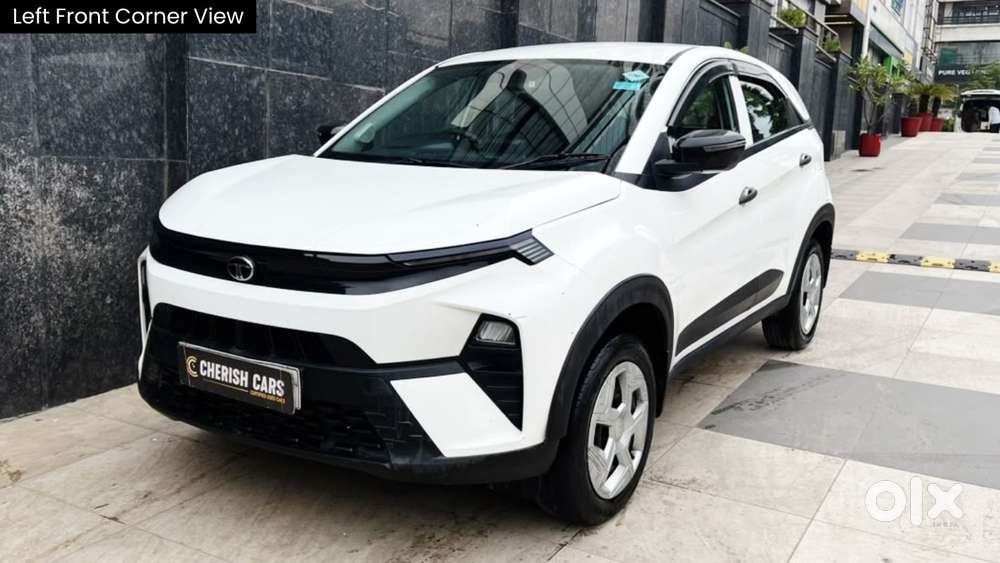 Tata Nexon Smart Plus S 1.2 Revotron Petrol 5 Mt, 2025, Cng & Hybrid..