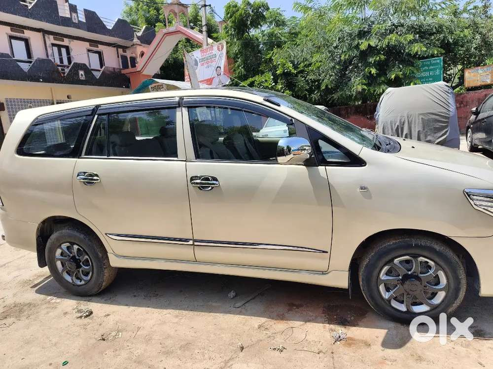Toyota Innova Diesel Manual 15 Km 2015